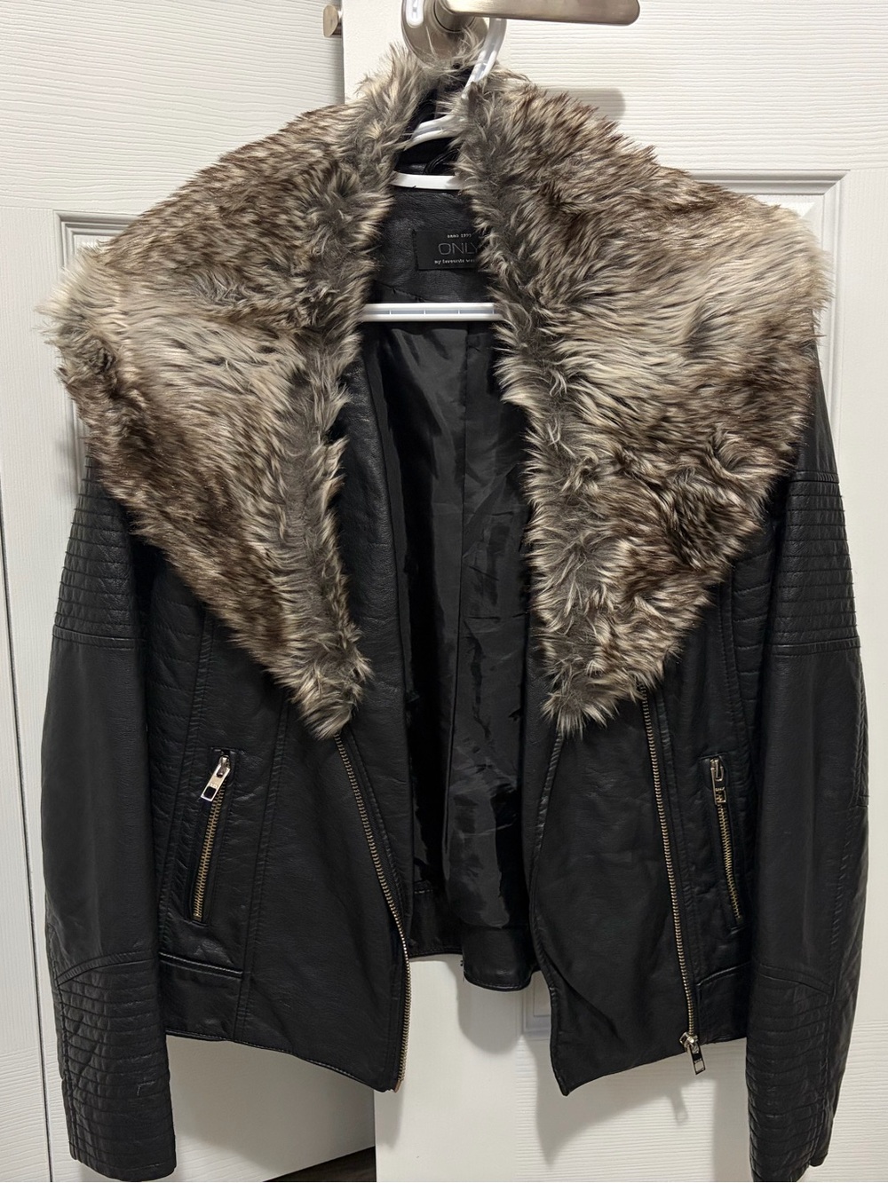 XS Only Faux Leather Jacket w/ removable fur